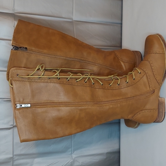 GC Tan Lace Up Boots - Picture 3 of 5